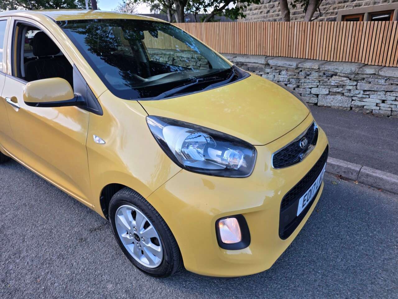 2017 KIA PICANTO 2017 KIA PICANTO