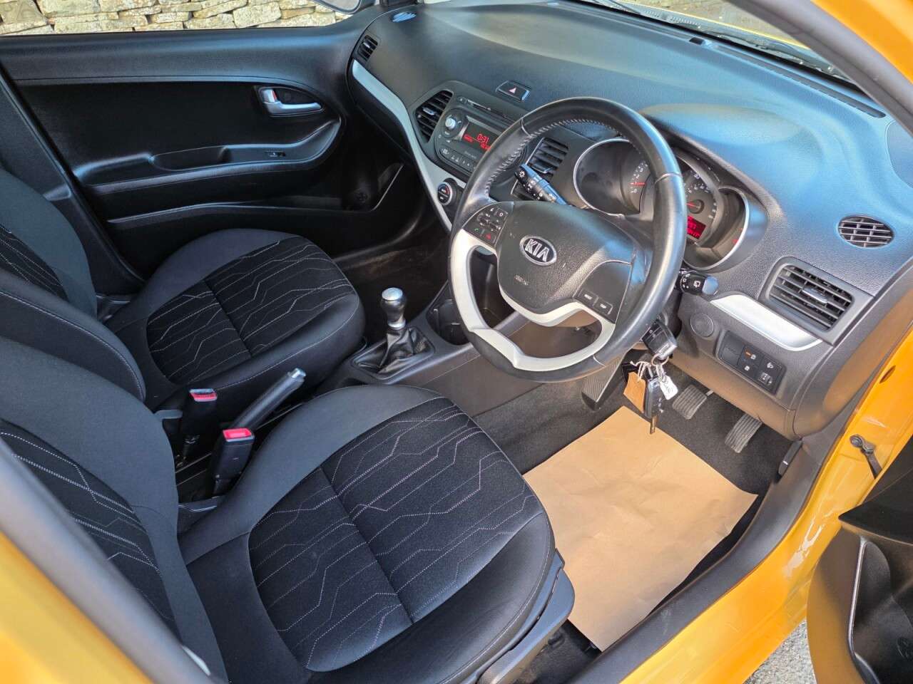 2017 KIA PICANTO 2017 KIA PICANTO