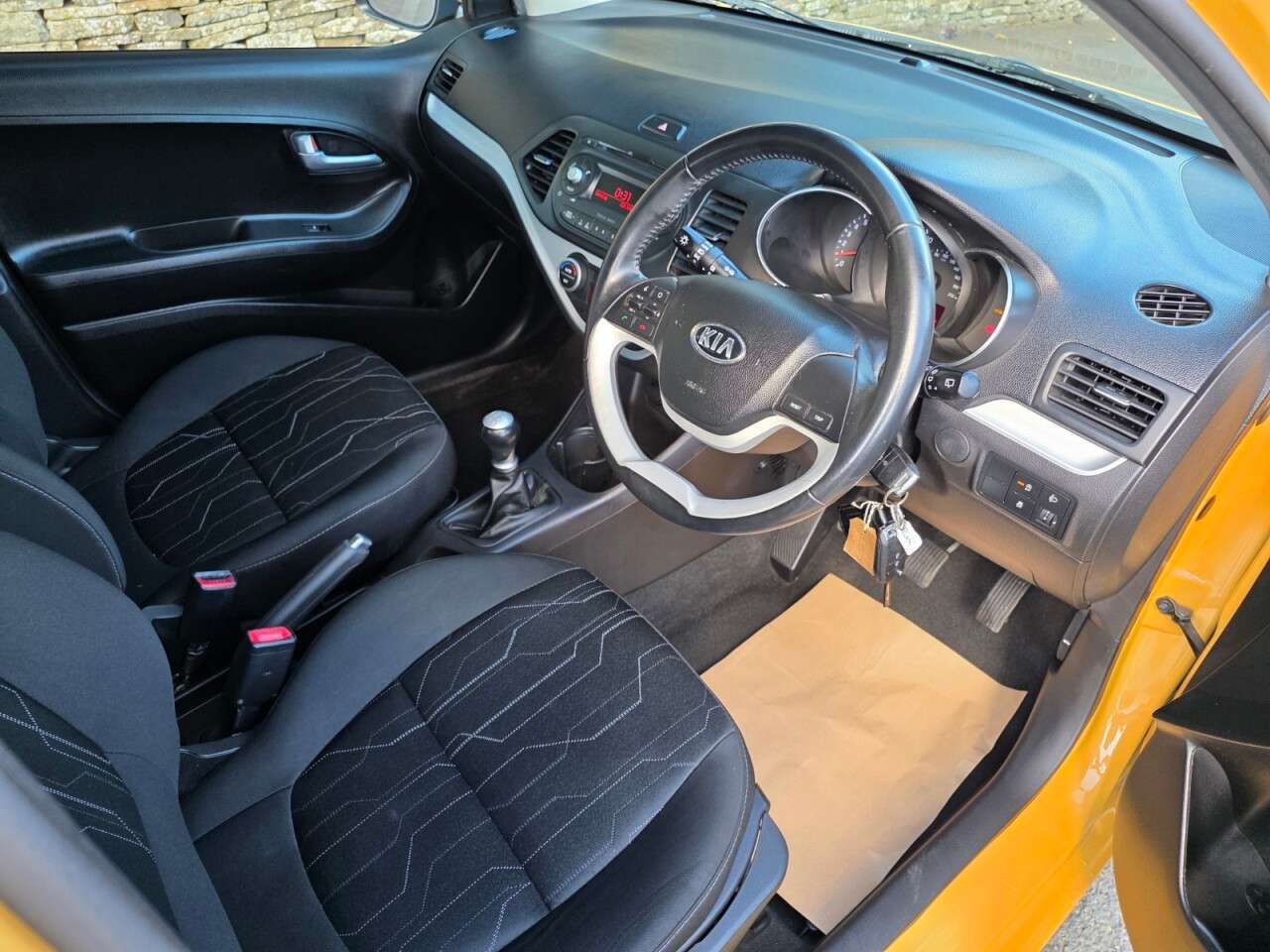 2017 KIA PICANTO 2017 KIA PICANTO