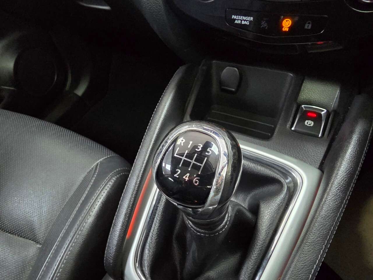 2015 NISSAN QASHQAI 2015 NISSAN QASHQAI