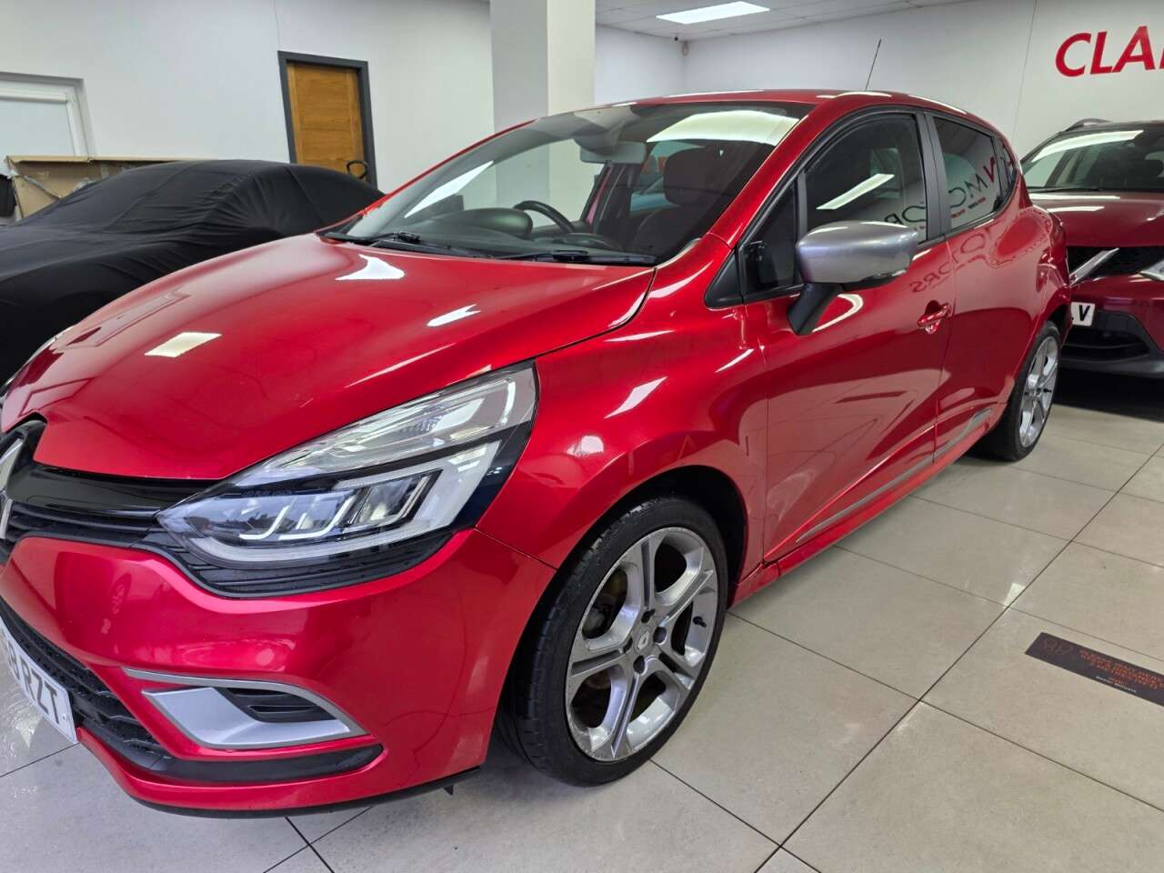 2018 RENAULT CLIO 2018 RENAULT CLIO