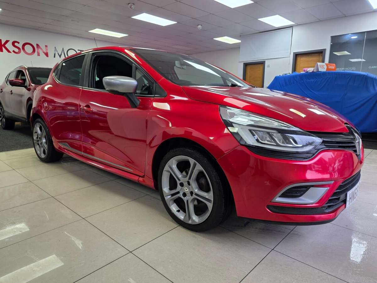 Check out this Renault Clio 2018 Diesel Manual