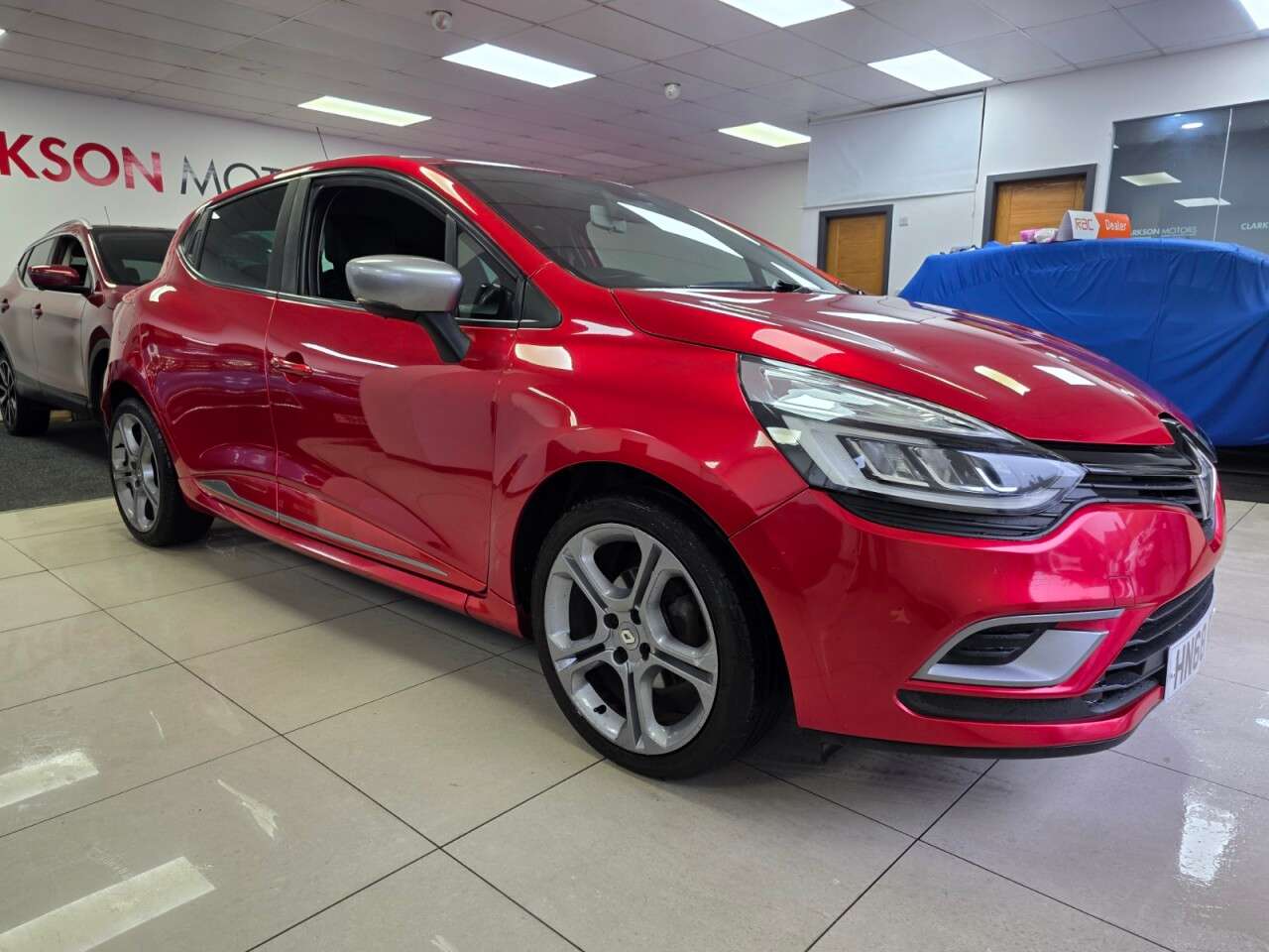 2018 RENAULT CLIO 2018 RENAULT CLIO