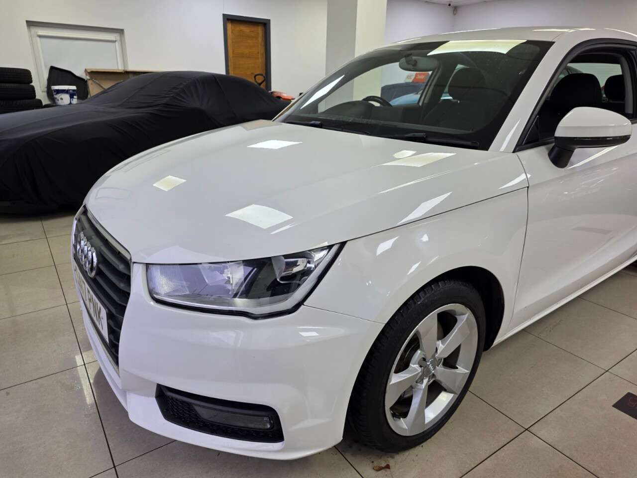 2017 AUDI A1 2017 AUDI A1
