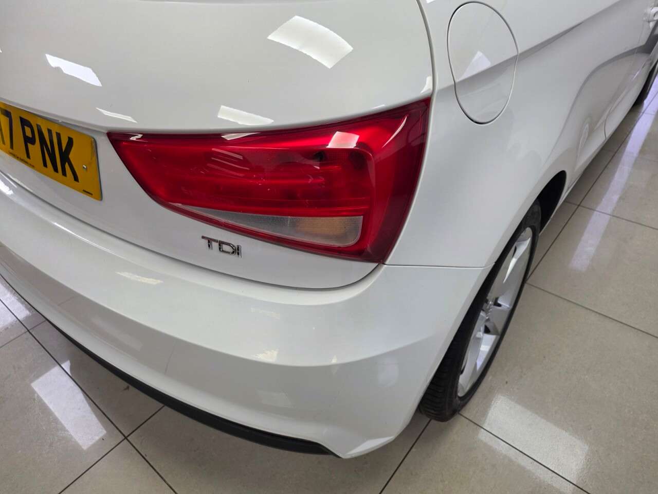 2017 AUDI A1 2017 AUDI A1