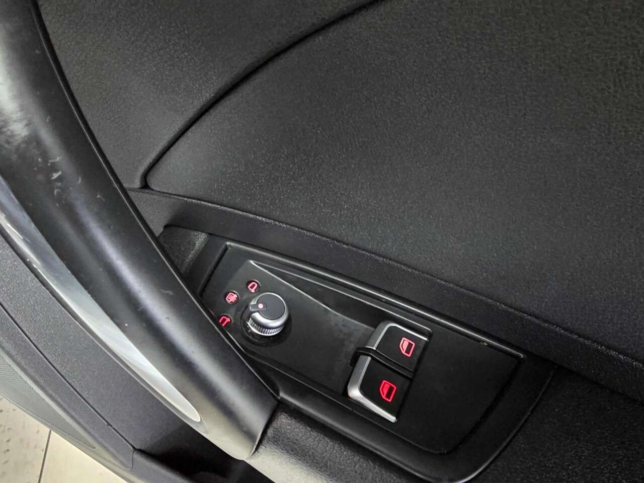 2017 AUDI A1 2017 AUDI A1