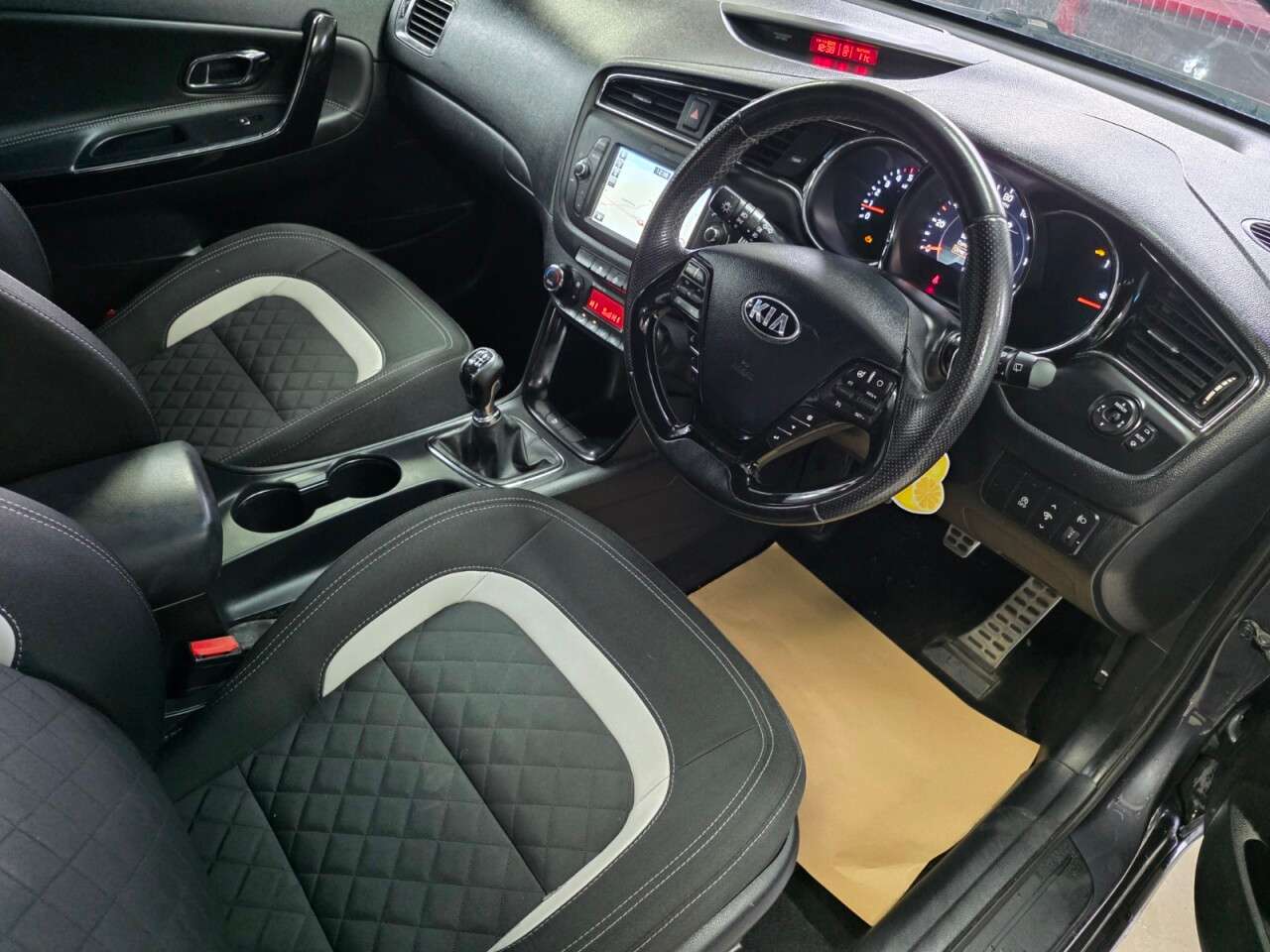 2017 KIA CEED 2017 KIA CEED