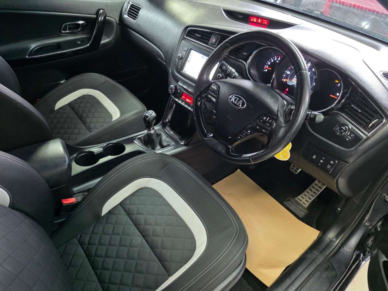 2017 KIA CEED 2017 KIA CEED