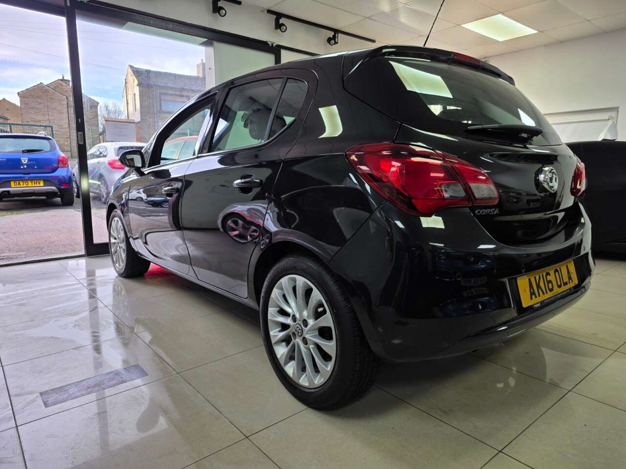 A 2016 VAUXHALL CORSA 1.4i ecoFLEX SE Hatchback 5dr Petrol Manual Euro 6+SERVICE HISTORY+MOT DEC A 2016 VAUXHALL CORSA 1.4i ecoFLEX SE Hatchback 5dr Petrol Manual Euro 6+SERVICE HISTORY+MOT DEC