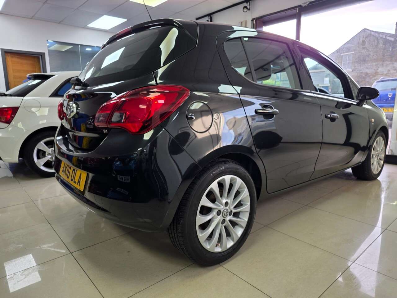 A 2016 VAUXHALL CORSA 1.4i ecoFLEX SE Hatchback 5dr Petrol Manual Euro 6+SERVICE HISTORY+MOT DEC A 2016 VAUXHALL CORSA 1.4i ecoFLEX SE Hatchback 5dr Petrol Manual Euro 6+SERVICE HISTORY+MOT DEC