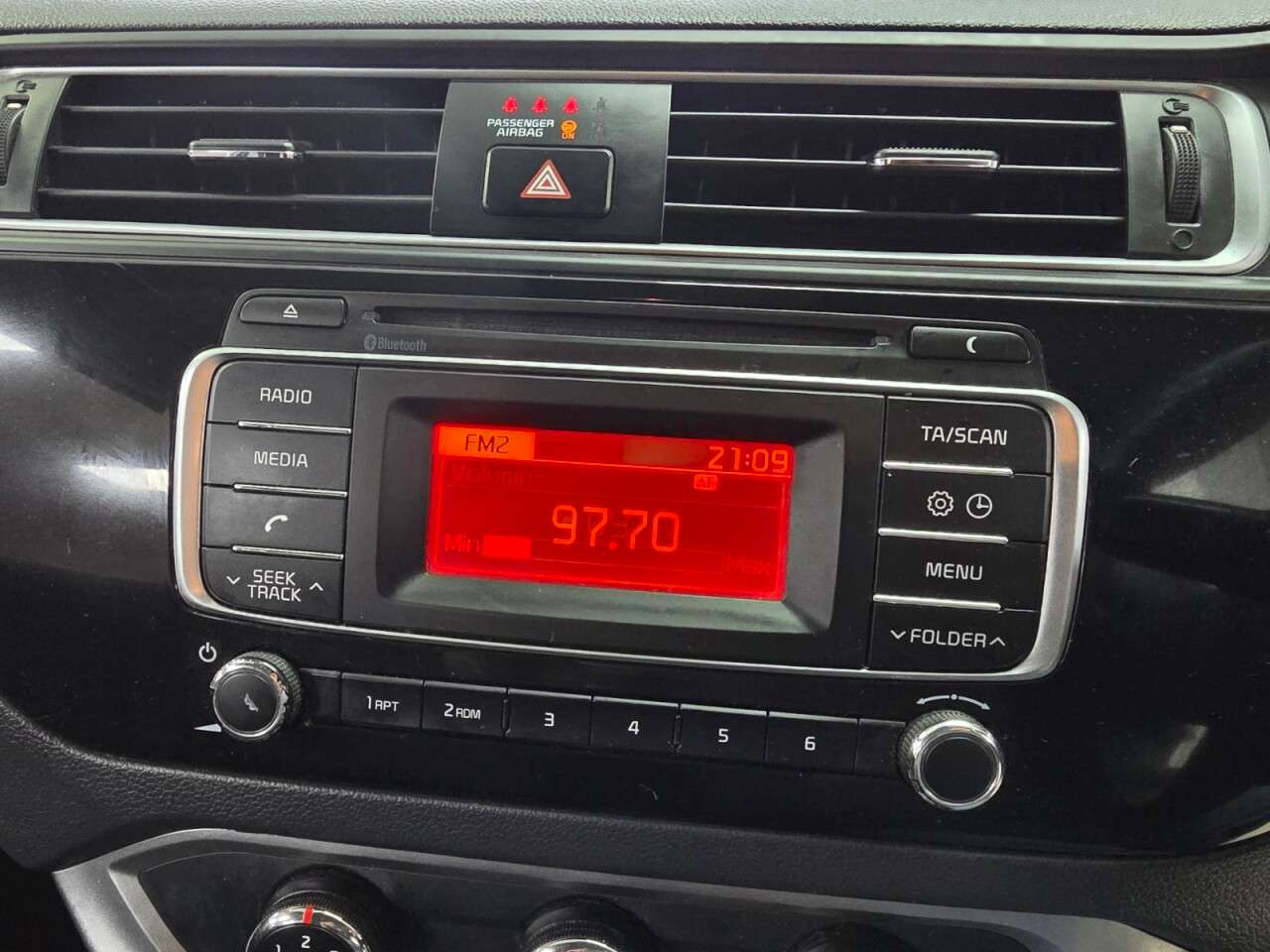 2015 KIA RIO 2015 KIA RIO