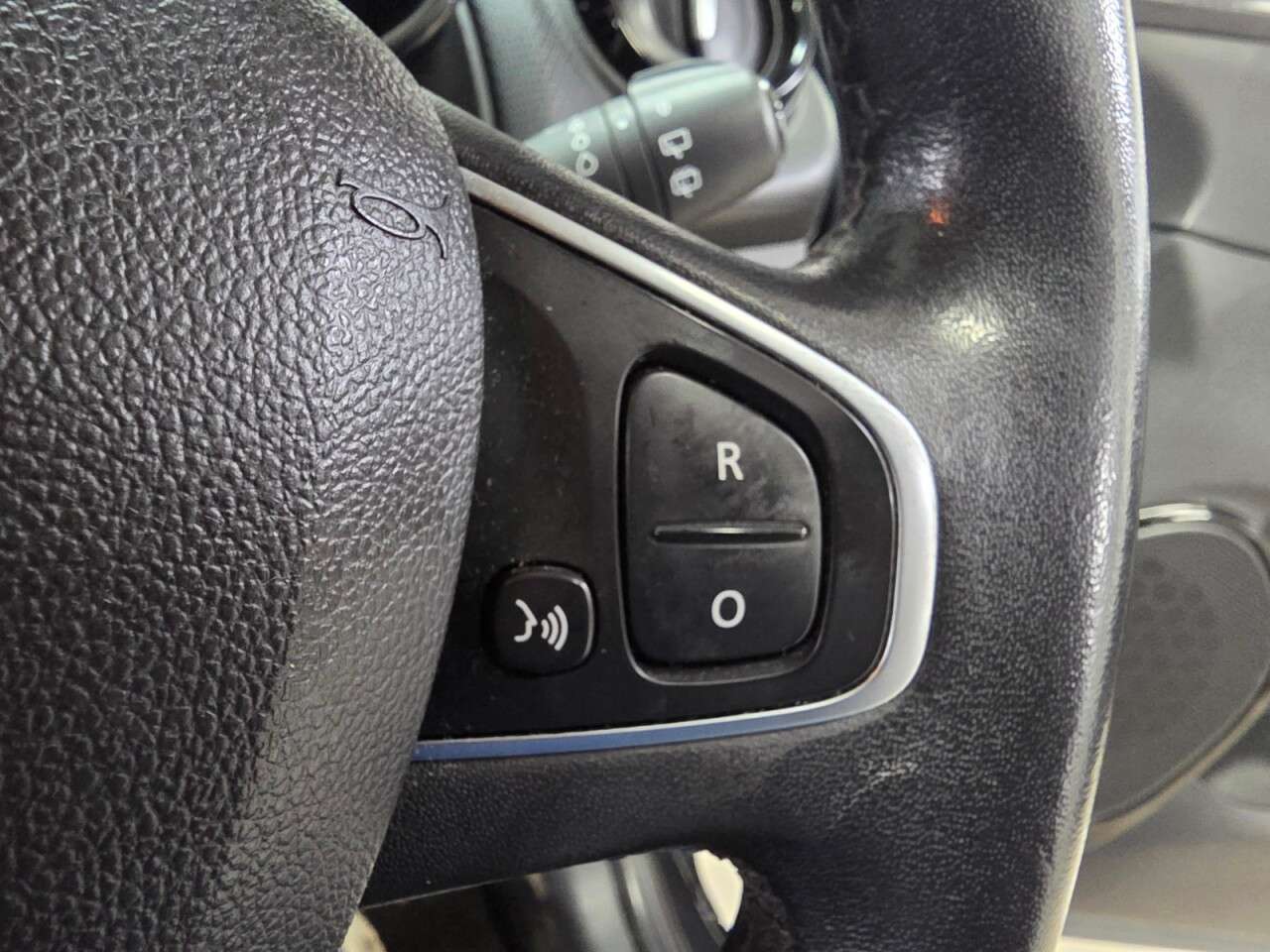 2017 RENAULT CLIO 2017 RENAULT CLIO