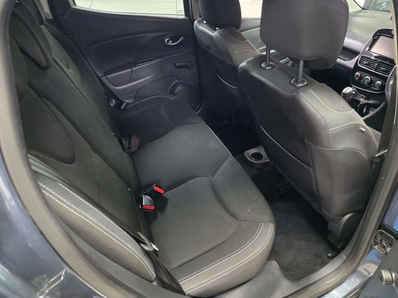 2017 RENAULT CLIO 2017 RENAULT CLIO