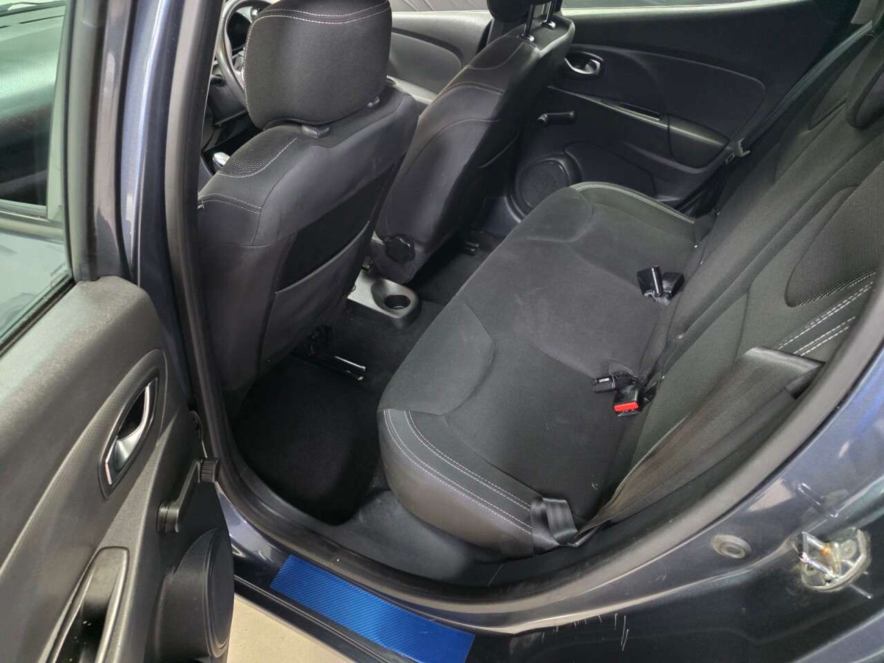 2017 RENAULT CLIO 2017 RENAULT CLIO