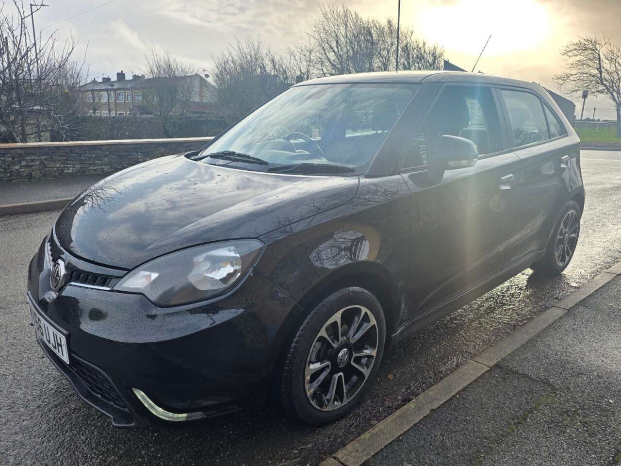 A 2017 MG MG3 1.5 VTi-TECH 3Style Hatchback 5dr Petrol Manual Euro 6 (s/s) JUST BEEN SERV A 2017 MG MG3 1.5 VTi-TECH 3Style Hatchback 5dr Petrol Manual Euro 6 (s/s) JUST BEEN SERV