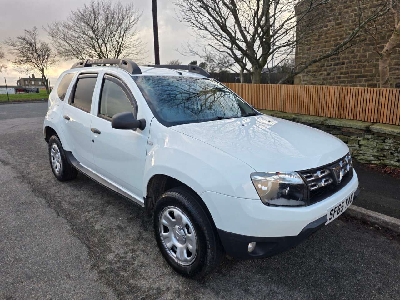 A 2016 DACIA DUSTER 1.5 dCi Ambiance SUV 5dr Diesel Manual Euro 6 (s/s)SERVICE HISTORY+MOT NOVE A 2016 DACIA DUSTER 1.5 dCi Ambiance SUV 5dr Diesel Manual Euro 6 (s/s)SERVICE HISTORY+MOT NOVE