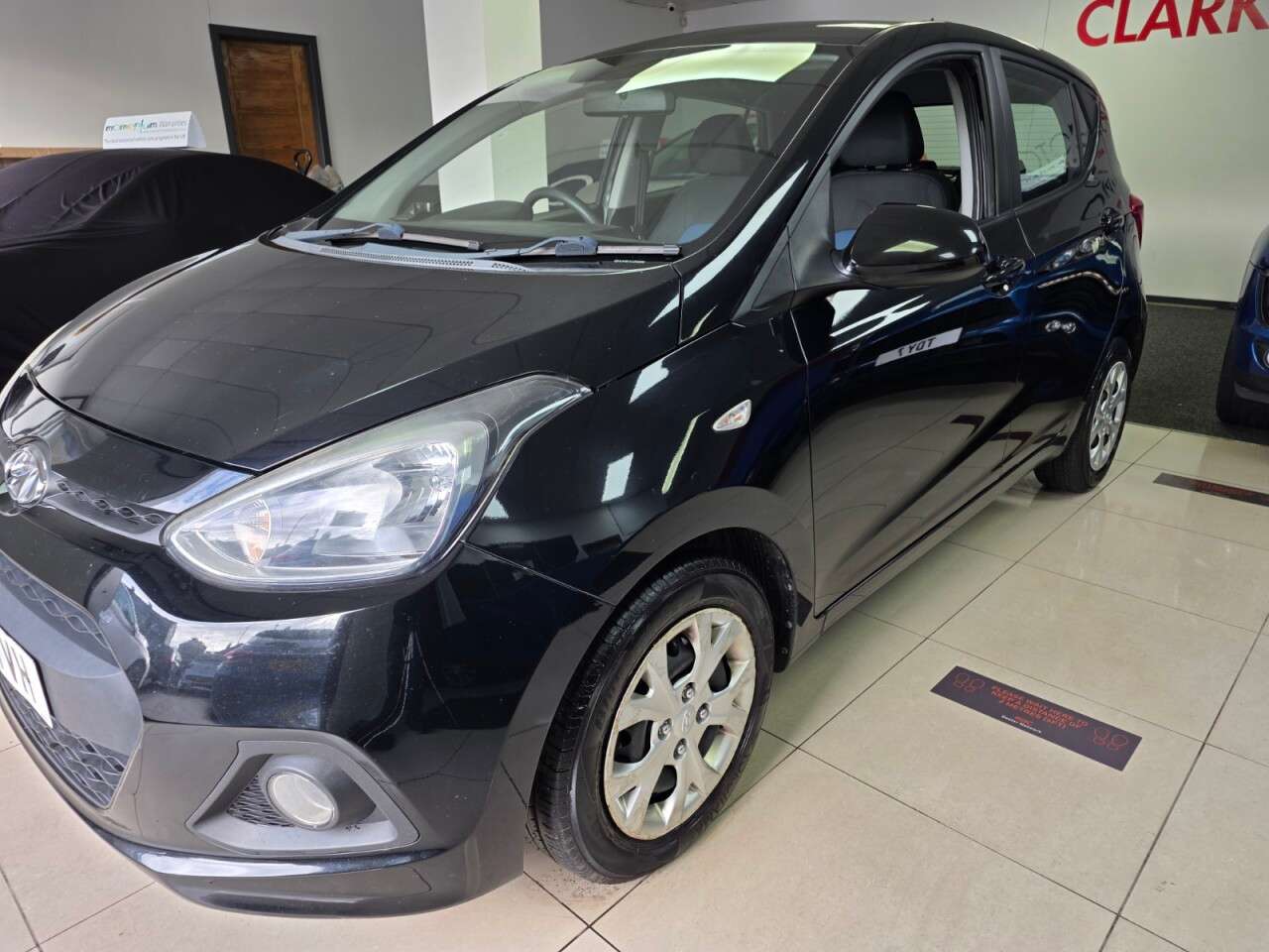 2016 HYUNDAI I10 2016 HYUNDAI I10