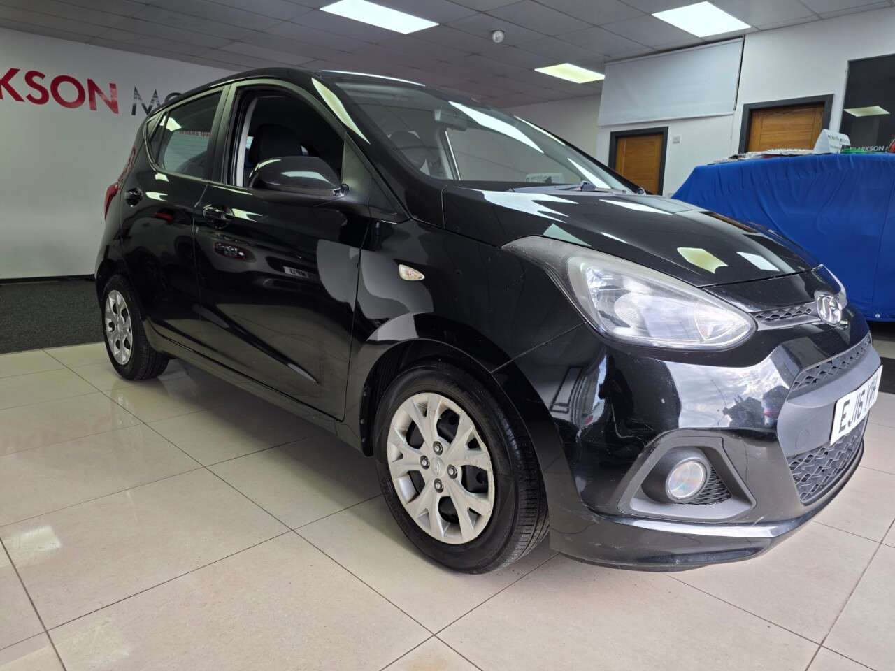A 2016 HYUNDAI I10 1.2 SE Hatchback 5dr Petrol Manual+ 7 SERVICE STAMPS+NEW CLUTCH FITTED+MOT A 2016 HYUNDAI I10 1.2 SE Hatchback 5dr Petrol Manual+ 7 SERVICE STAMPS+NEW CLUTCH FITTED+MOT
