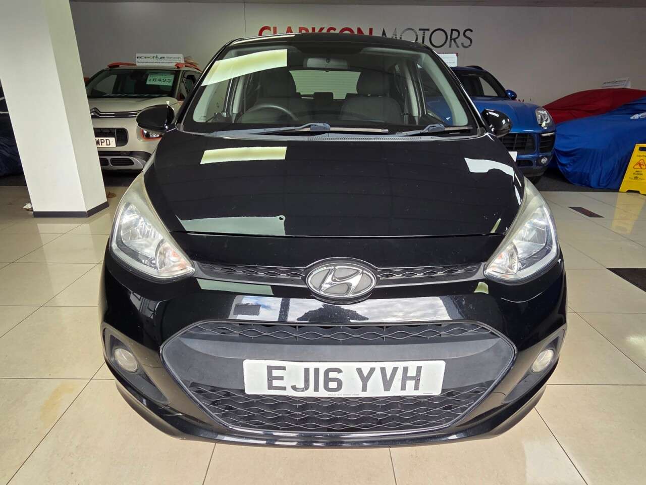2016 HYUNDAI I10 2016 HYUNDAI I10