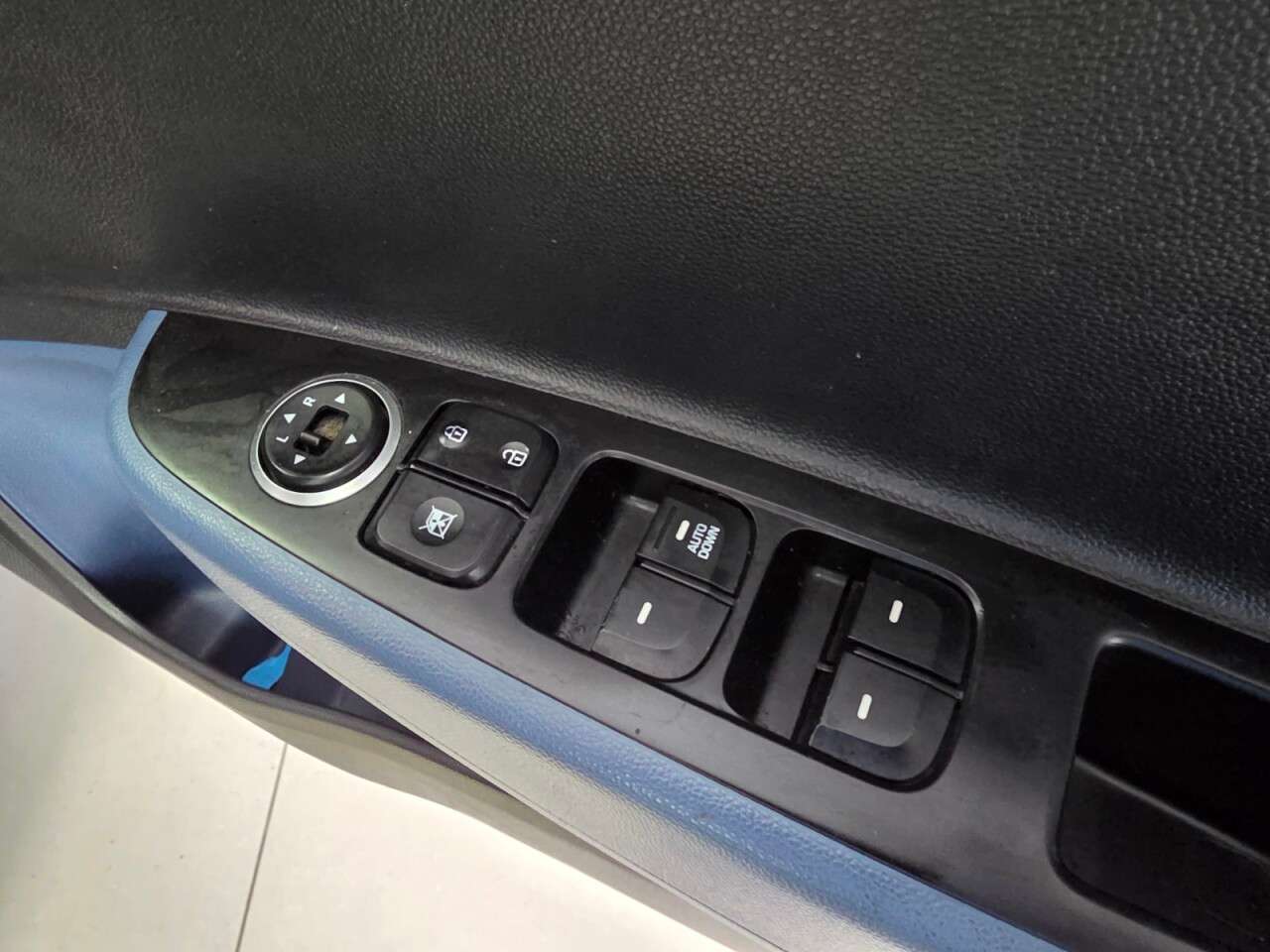 2016 HYUNDAI I10 2016 HYUNDAI I10