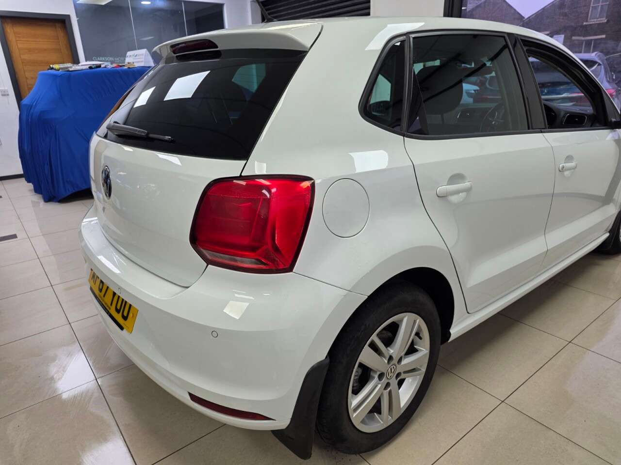 2017 VOLKSWAGEN POLO 2017 VOLKSWAGEN POLO