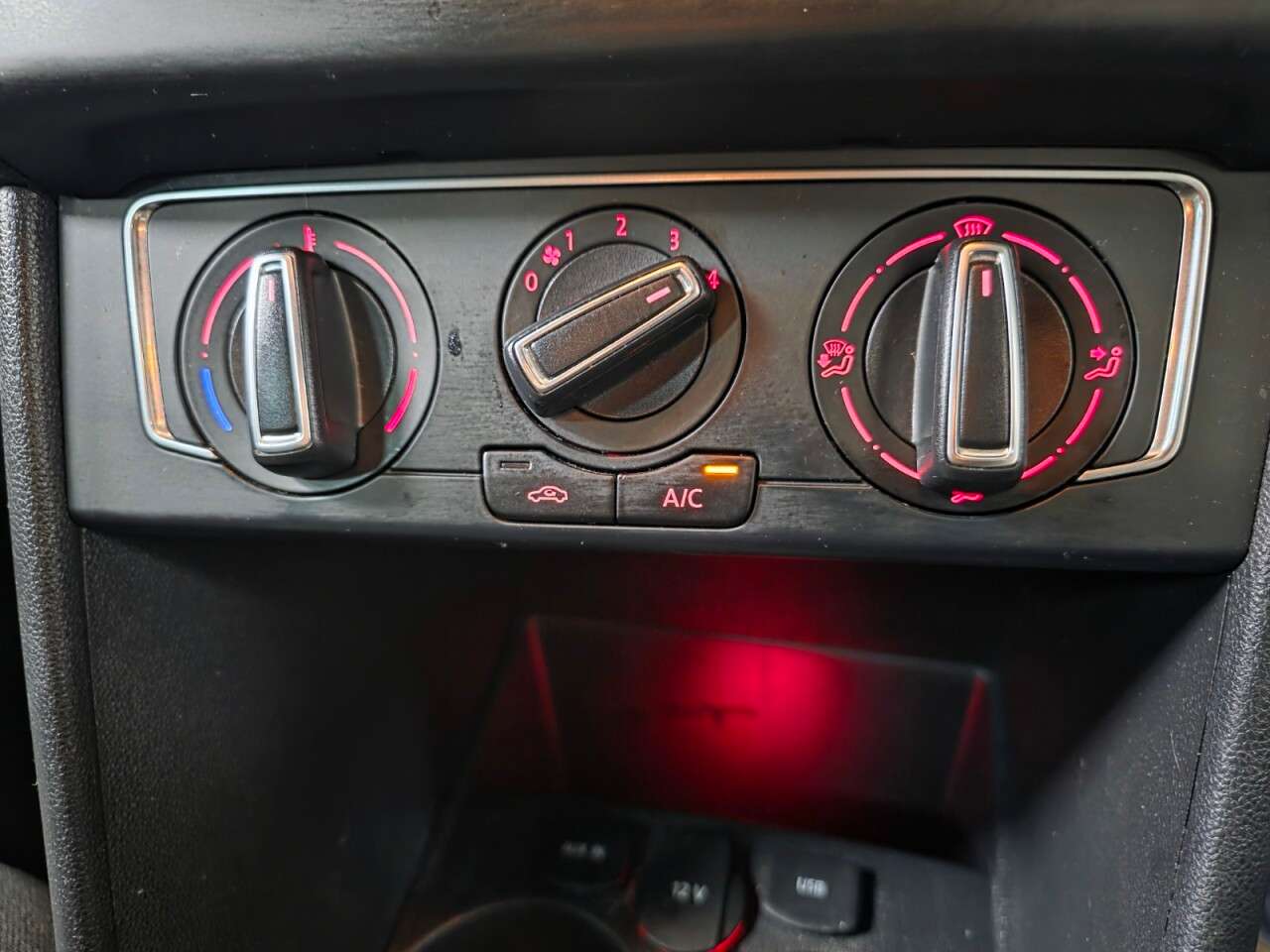 2017 VOLKSWAGEN POLO 2017 VOLKSWAGEN POLO