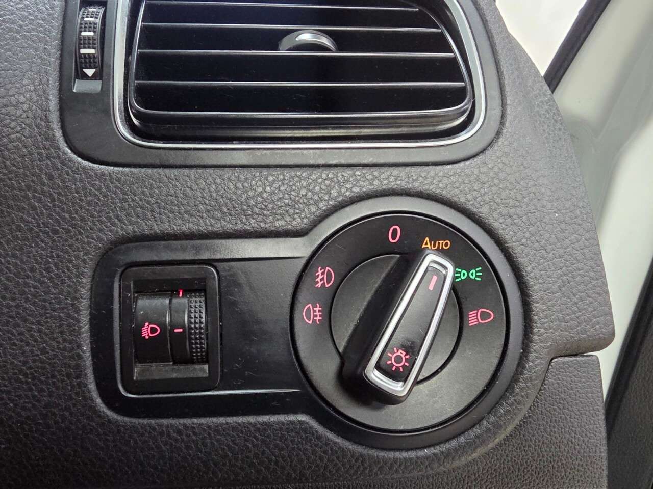 2017 VOLKSWAGEN POLO 2017 VOLKSWAGEN POLO