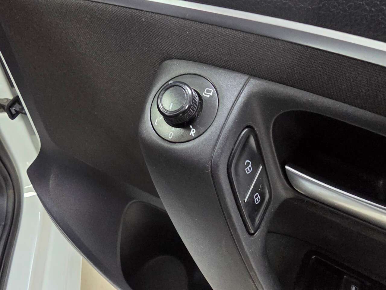 2017 VOLKSWAGEN POLO 2017 VOLKSWAGEN POLO