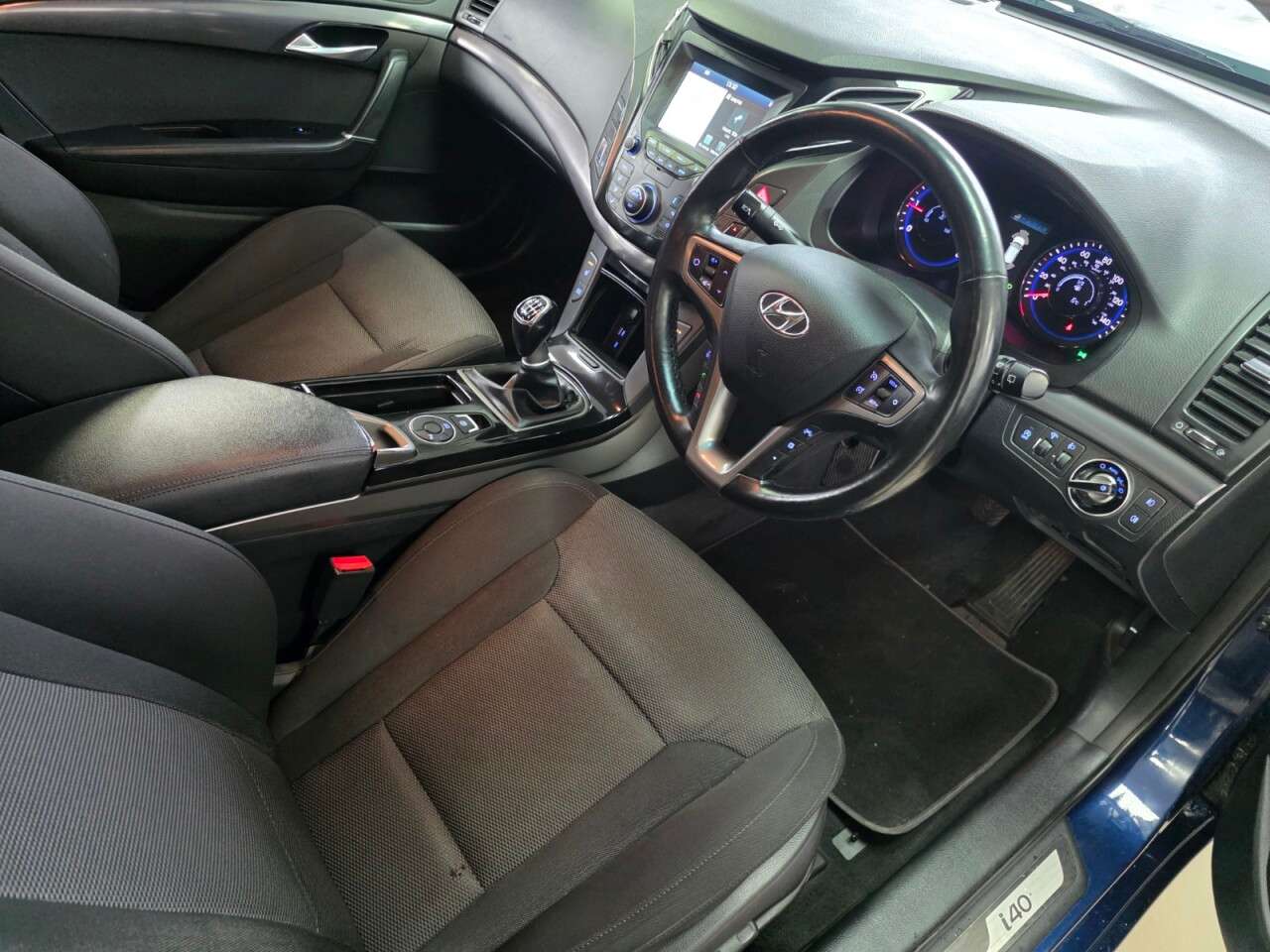 2019 HYUNDAI I40 2019 HYUNDAI I40