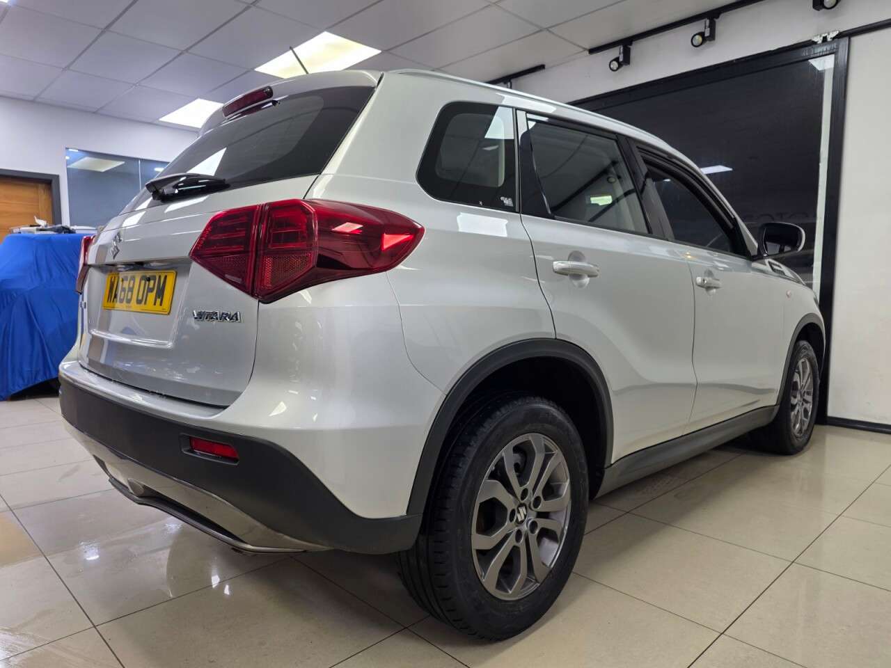 A 2018 SUZUKI VITARA 1.0 Boosterjet SZ4 SUV 5dr Petrol Manual Euro 6+ONE OWNER FROM NEW+ FULL MA A 2018 SUZUKI VITARA 1.0 Boosterjet SZ4 SUV 5dr Petrol Manual Euro 6+ONE OWNER FROM NEW+ FULL MA
