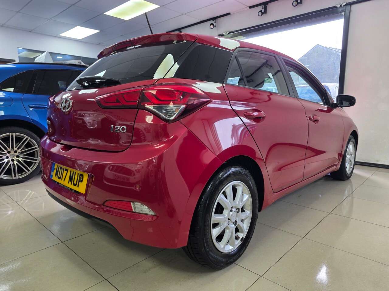 A 2017 HYUNDAI I20 1.2 SE Hatchback 5dr Petrol Manual Euro 6+FULL SERVICE HISTORY+ NEW TIMING A 2017 HYUNDAI I20 1.2 SE Hatchback 5dr Petrol Manual Euro 6+FULL SERVICE HISTORY+ NEW TIMING
