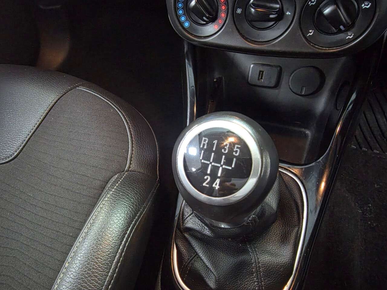 2017 VAUXHALL ADAM 2017 VAUXHALL ADAM