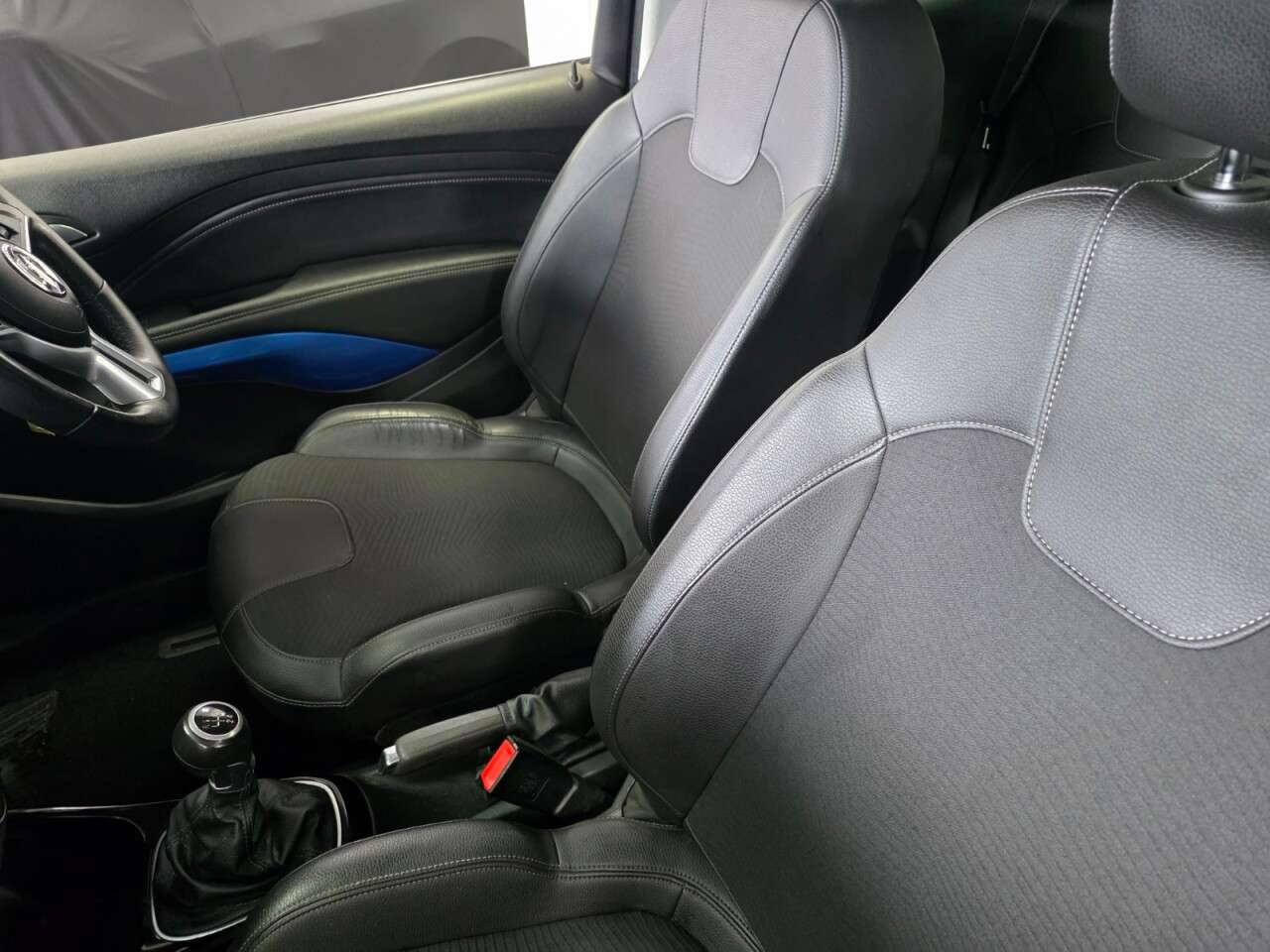 2017 VAUXHALL ADAM 2017 VAUXHALL ADAM