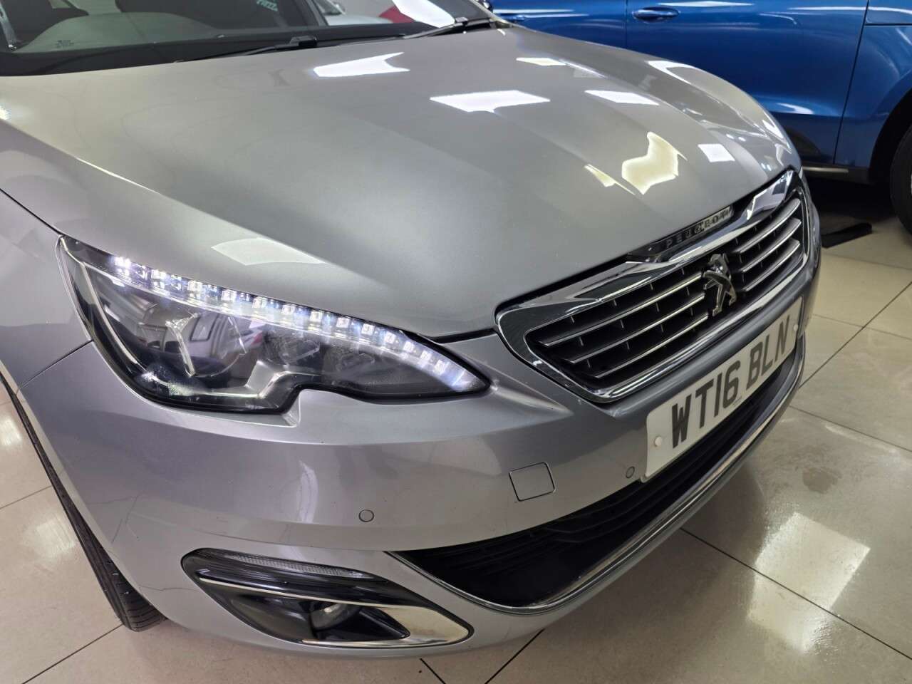 2016 PEUGEOT 308 2016 PEUGEOT 308