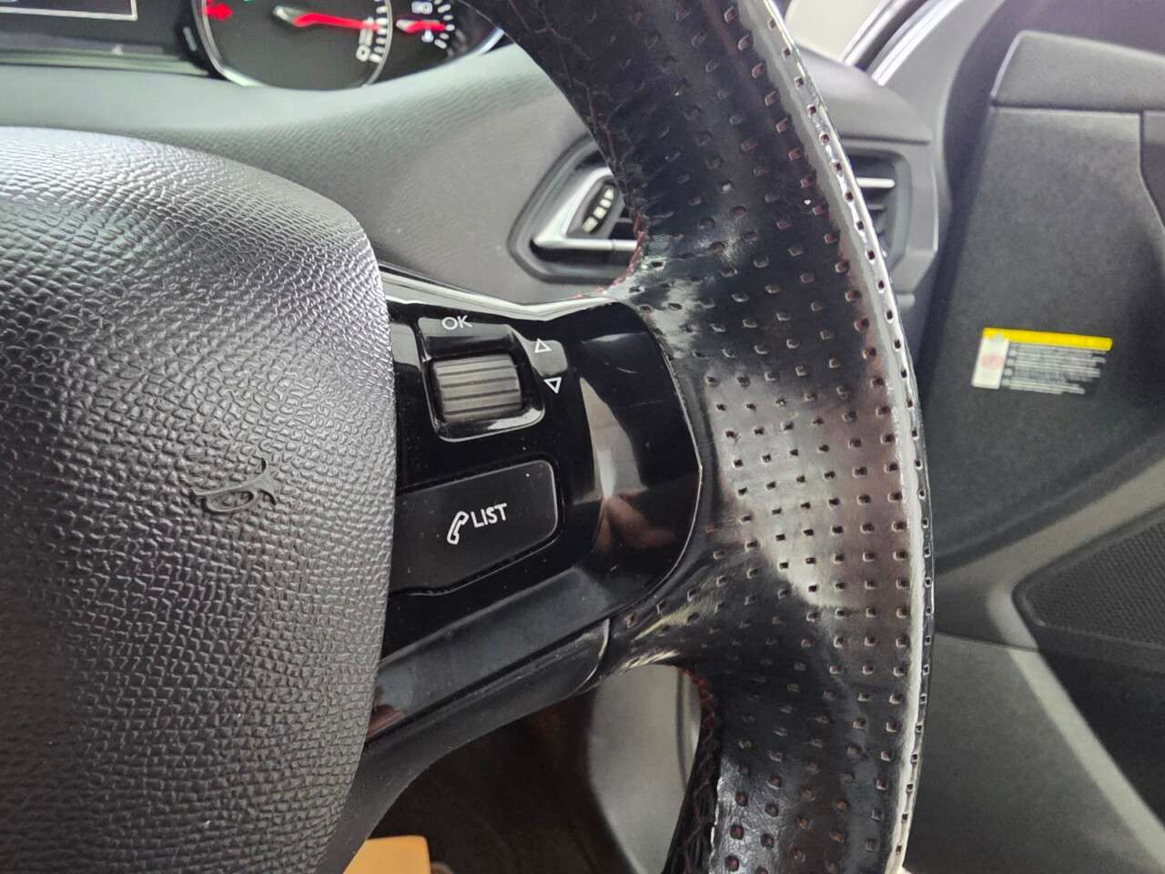 2016 PEUGEOT 308 2016 PEUGEOT 308