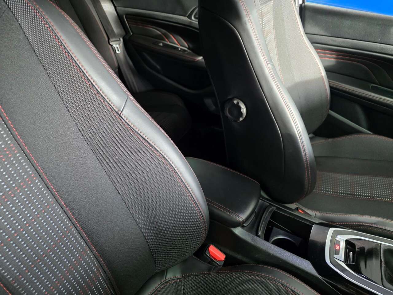 2016 PEUGEOT 308 2016 PEUGEOT 308