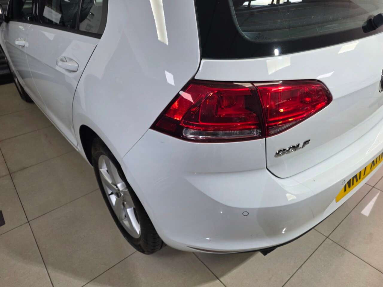 2017 VOLKSWAGEN GOLF 2017 VOLKSWAGEN GOLF