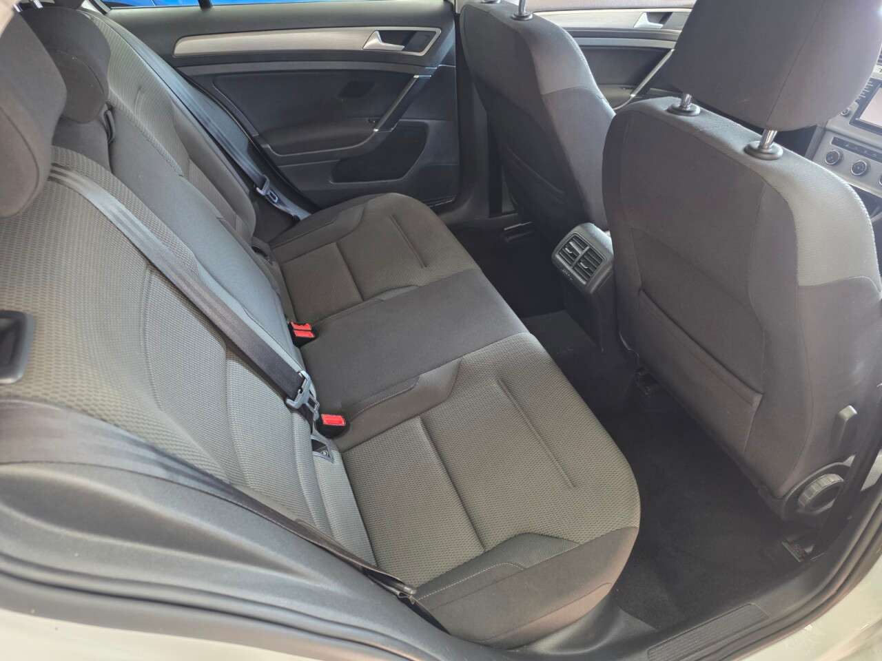 2017 VOLKSWAGEN GOLF 2017 VOLKSWAGEN GOLF