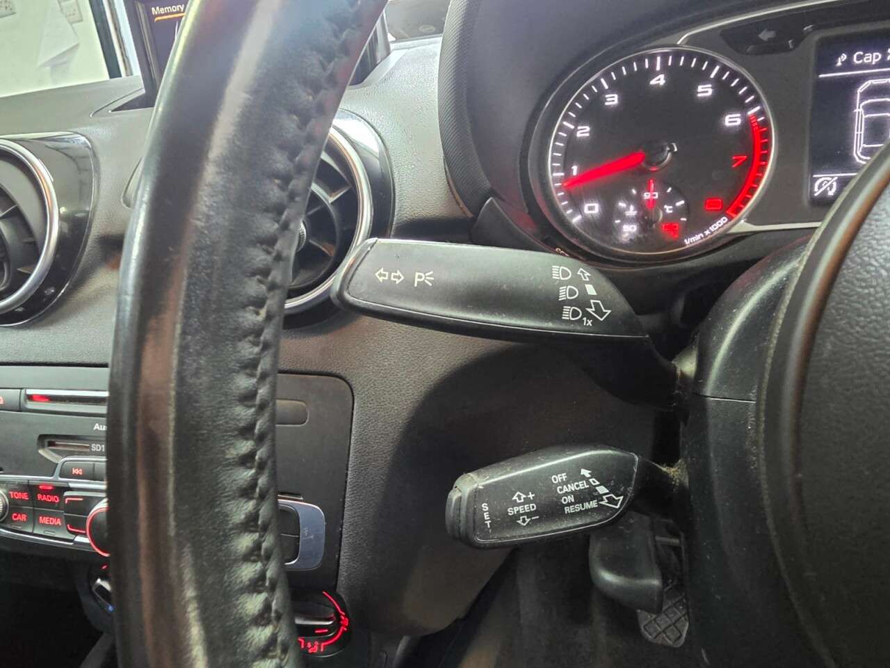 2017 AUDI A1 2017 AUDI A1