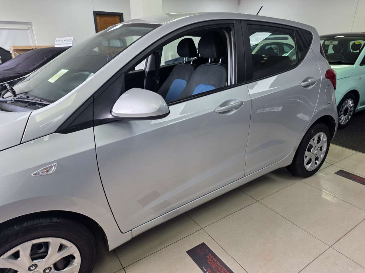 2016 HYUNDAI I10 2016 HYUNDAI I10