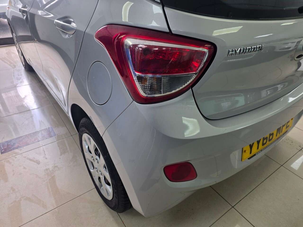 2016 HYUNDAI I10 2016 HYUNDAI I10