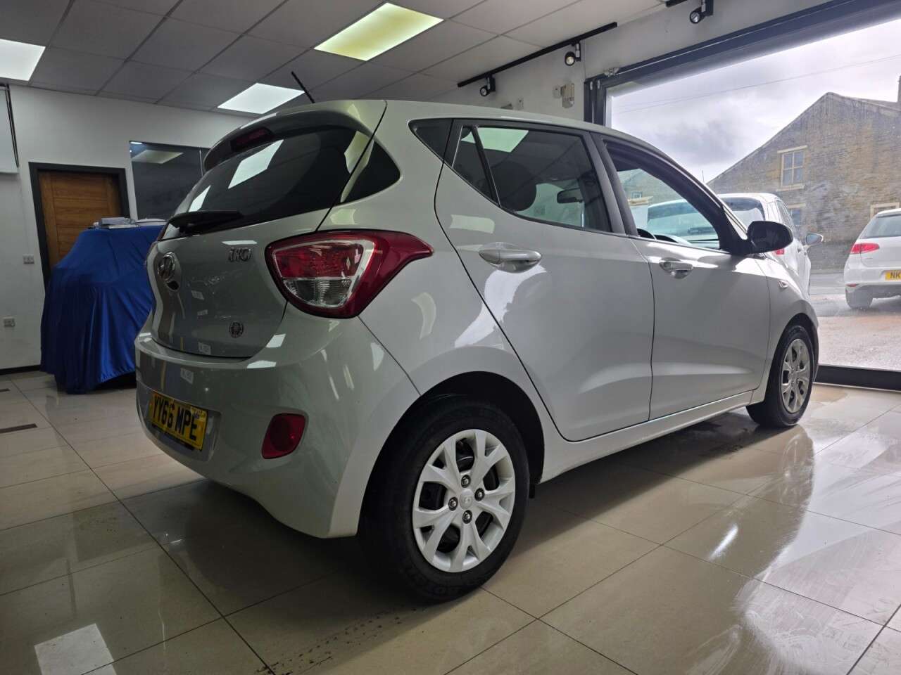 A 2016 HYUNDAI I10 1.2 SE Hatchback 5dr Petrol Manual+ 7 SERVICE STAMPS+NEW CLUTCH FITTED+MOT A 2016 HYUNDAI I10 1.2 SE Hatchback 5dr Petrol Manual+ 7 SERVICE STAMPS+NEW CLUTCH FITTED+MOT