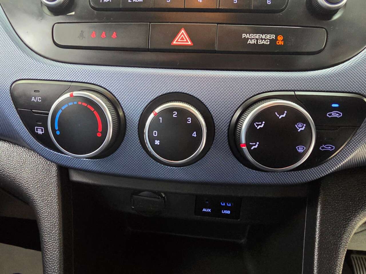 2016 HYUNDAI I10 2016 HYUNDAI I10