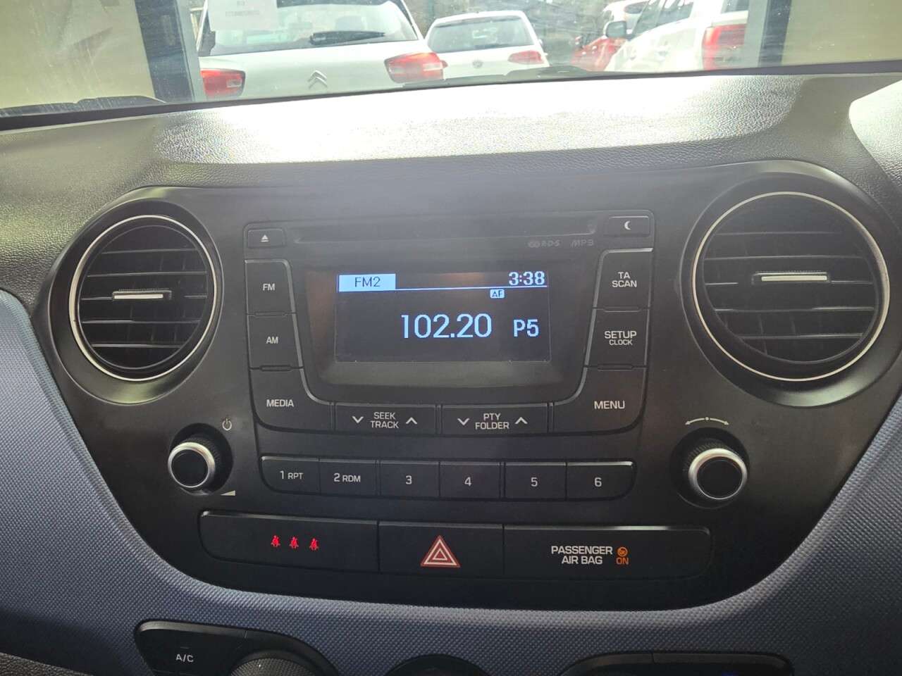 2016 HYUNDAI I10 2016 HYUNDAI I10