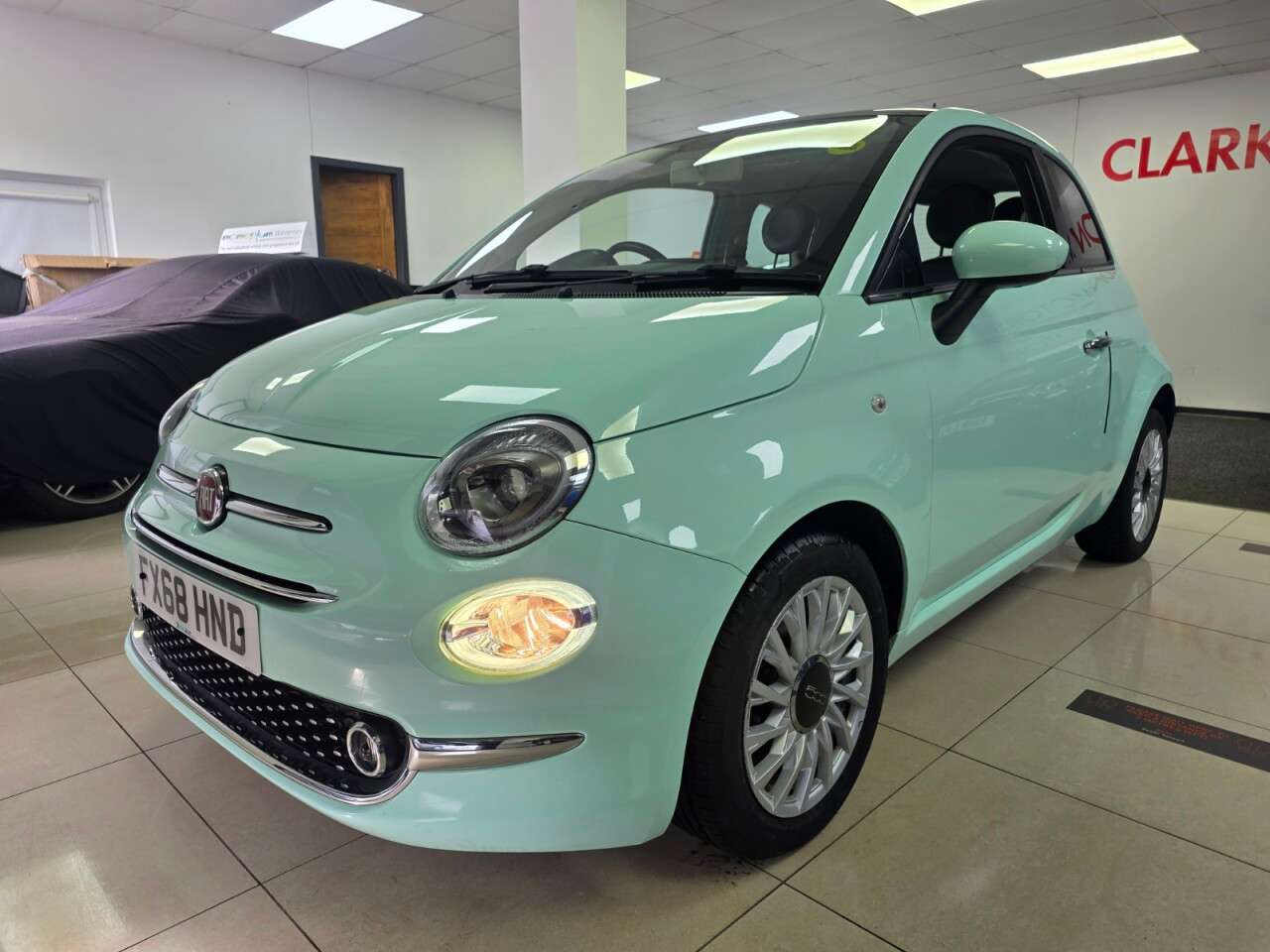 A 2018 FIAT 500 1.2 Lounge Hatchback 3dr Petrol Manual Euro 6 (s/s)PAN ROOF+JUST BEEN SERVI A 2018 FIAT 500 1.2 Lounge Hatchback 3dr Petrol Manual Euro 6 (s/s)PAN ROOF+JUST BEEN SERVI