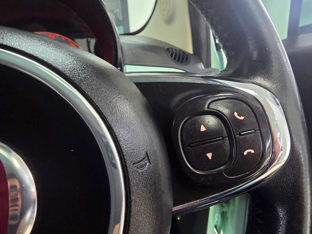 2018 FIAT 500 2018 FIAT 500