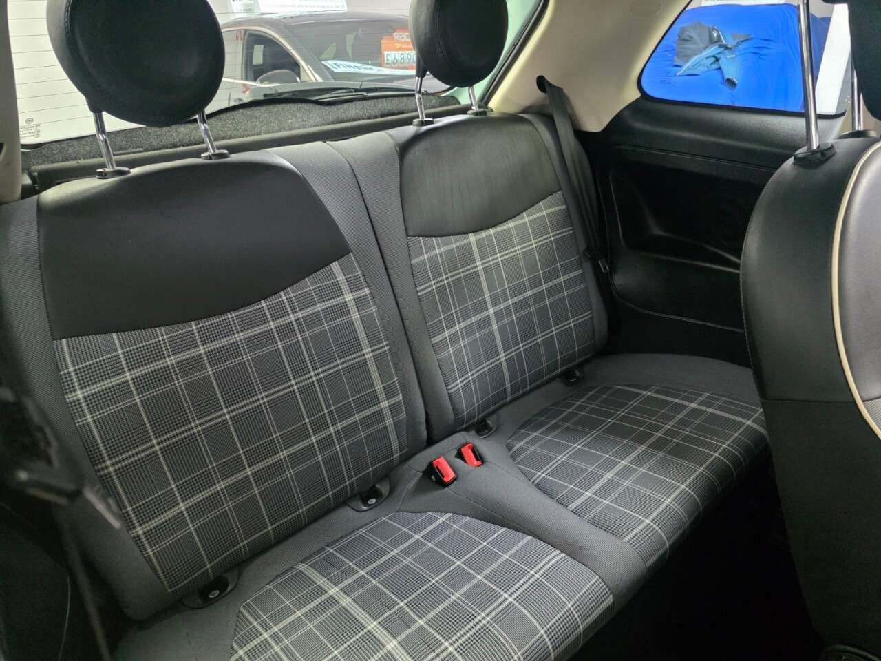 2018 FIAT 500 2018 FIAT 500