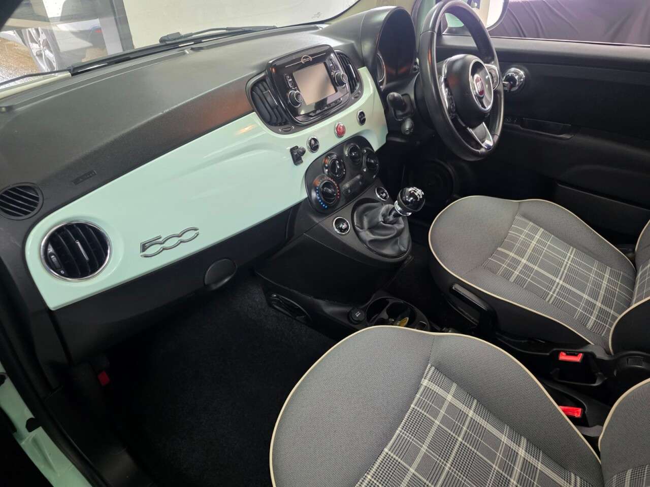 2018 FIAT 500 2018 FIAT 500