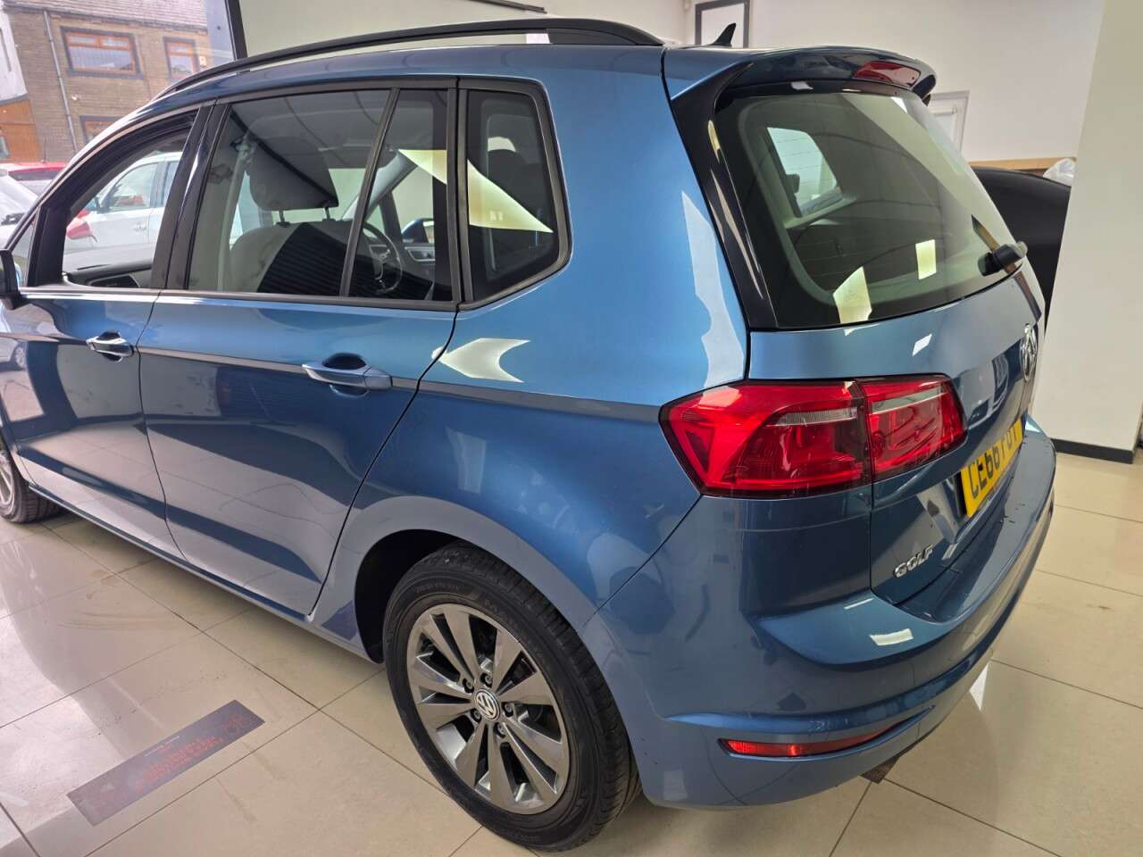 2016 VOLKSWAGEN GOLF SV 2016 VOLKSWAGEN GOLF SV