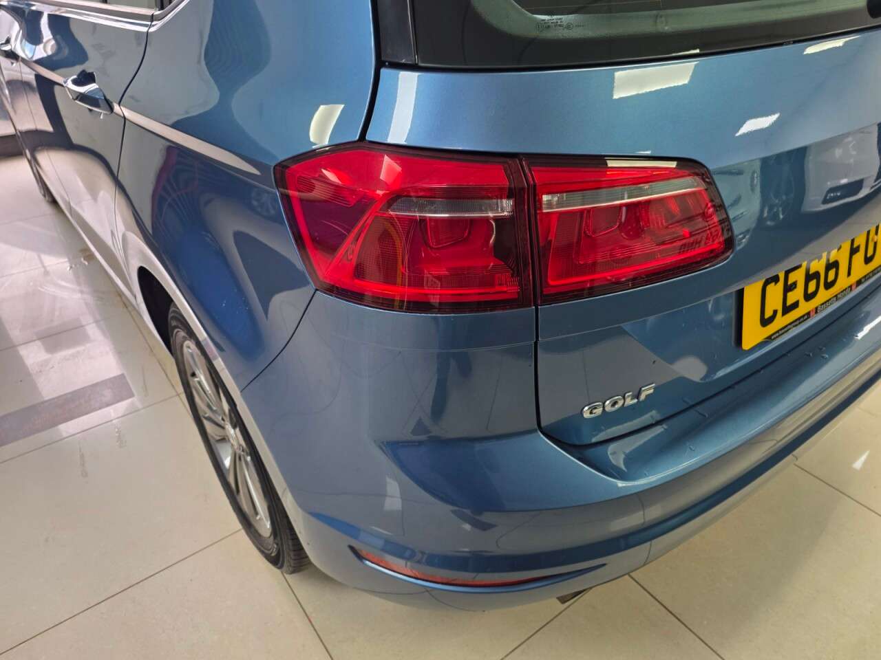 2016 VOLKSWAGEN GOLF SV 2016 VOLKSWAGEN GOLF SV